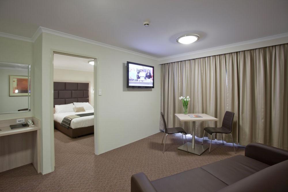 Garden City Hotel, Best Western Signature Collection Канберра Номер фото