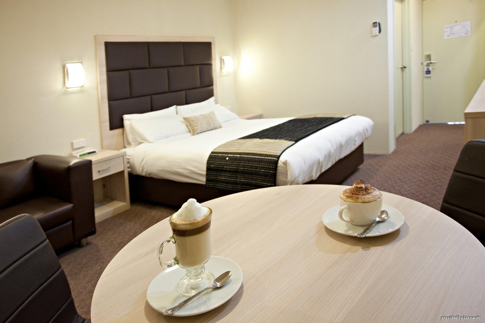 Garden City Hotel, Best Western Signature Collection Канберра Номер фото
