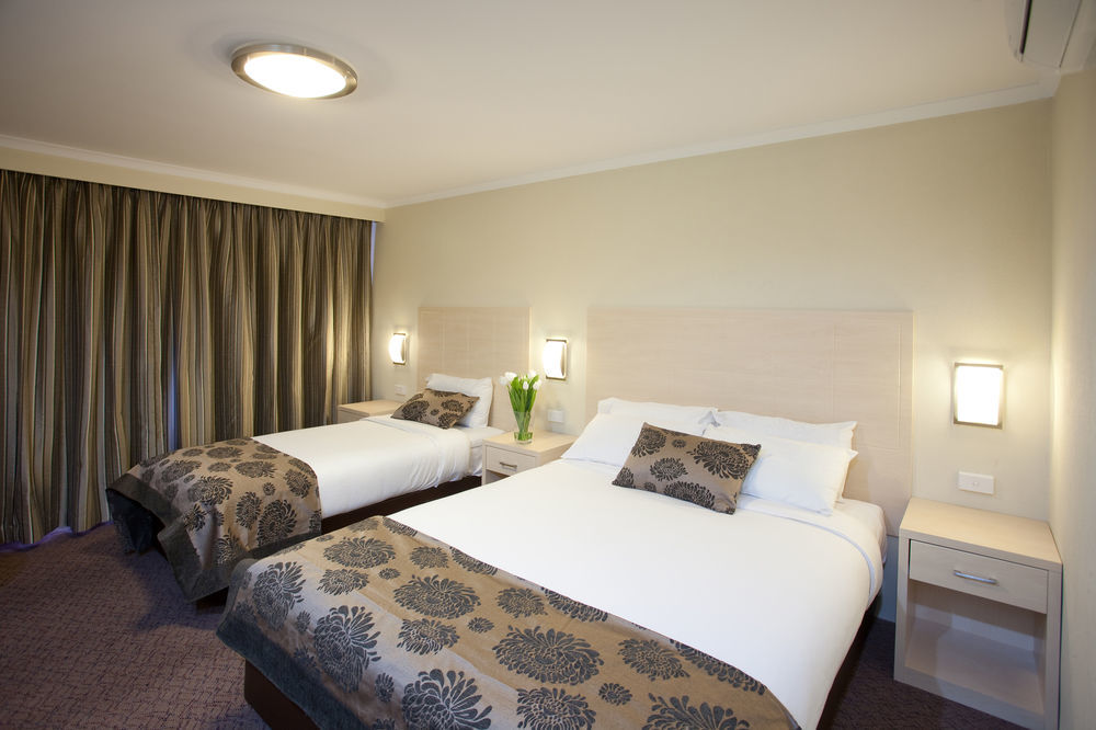 Garden City Hotel, Best Western Signature Collection Канберра Экстерьер фото